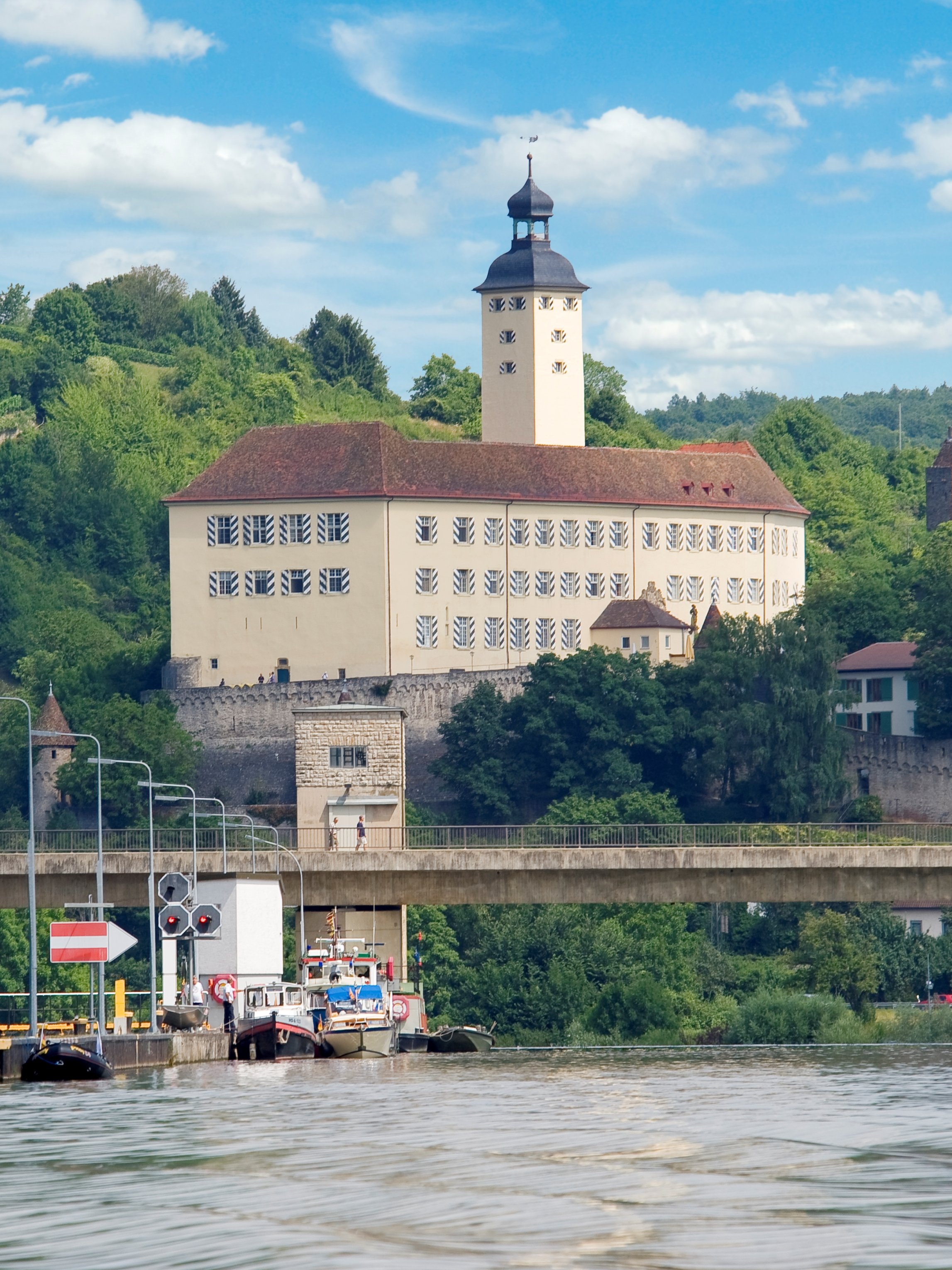 Schloss Horneck am Neckar